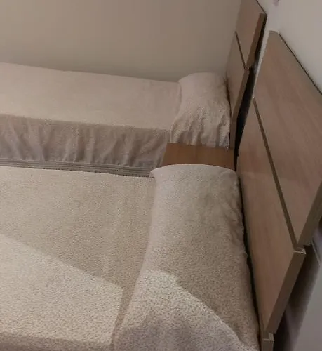 Πανσιόν Bisbal Only Adults No Ac *