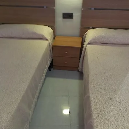 Bisbal Only Adults No Ac * Βαλένθια