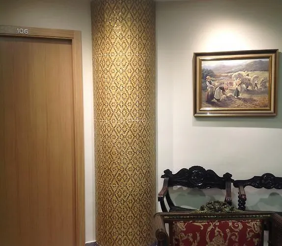 Bisbal Only Adults No Ac